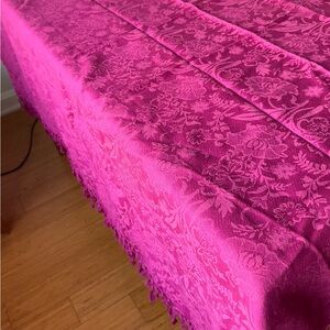 April Cornell Garden Jacquard Orchid CottonTablecloth  Hand Knotted Fringe 54X54